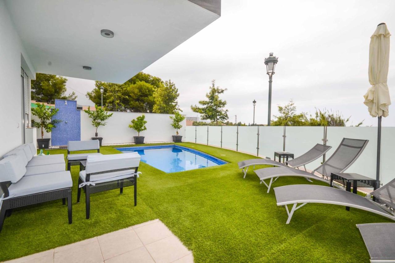 Villa Antonio Pulga 네르하 외부 사진